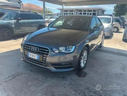 Grigio Usata 2015 Audi A3 Business Tre volumi | 9999 € (Ottimo prezzo)