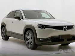 Bianco Usata 2021 Mazda MX30 Exceed SUV | 16.900 € (Cara)