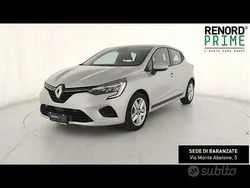 Argento Usata 2022 Renault Clio V Zen Tre volumi | 13.950 € (Buon prezzo)