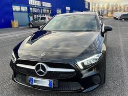 Nero Usata 2019 Mercedes A180 Business Tre volumi | 18.200 € (Buon prezzo)