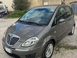 Usata 2008 Lancia Musa Monovolume | 1999 € (Buon prezzo)