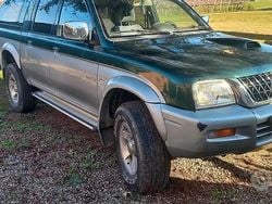 Verde Usata 2003 Mitsubishi L SUV | 7200 €