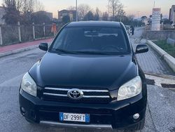 Nero Usata 2009 Toyota RAV4 SUV | 6500 € (Buon prezzo)