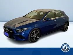 Blu metallizzato Usata 2024 Mercedes A180 Advanced Plus Tre volumi | 33.300 € (Buon prezzo)