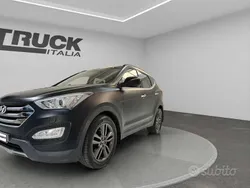 Nero Usata 2015 Hyundai Santa Fe Style SUV | 13.900 € (Buon prezzo)