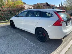 Usata 2011 Volvo V60 Summum Station wagon | 9000 € (Molto cara)