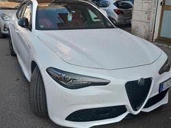Bianco Usata 2022 Alfa Romeo Giulia Tre volumi | 40.000 € (Molto cara)