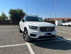 Usata 2022 Volvo XC40 SUV | 28.500 € (Cara)