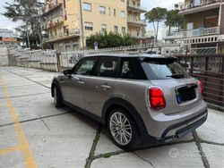 Grigio Usata 2022 Mini Cooper Due volumi | 22.000 € (Buon prezzo)