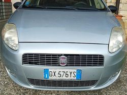 Grigio Usata 2009 Fiat Punto Due volumi | 2990 € (Buon prezzo)