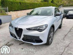 Bianco Usata 2024 Alfa Romeo Stelvio Sprint SUV | 38.990 € (Molto cara)
