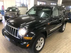Nero Usata 2006 Jeep Cherokee Sport SUV | 7500 € (Molto cara)