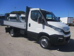 Bianco Usata 2015 Iveco Daily | 18.000 € (Buon prezzo)