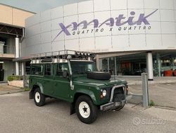 Verde metallizzato Usata 1996 Land Rover Defender SUV | 31.990 €
