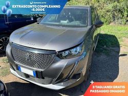 Bianco Usata 2023 Peugeot 2008 Allure SUV | 17.250 € (Buon prezzo)