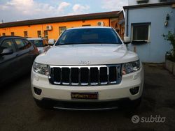 Bianco Usata 2011 Jeep Grand Cherokee Overland SUV | 8900 € (Ottimo prezzo)