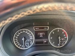 Grigio Usata 2013 Mercedes 180 Tre volumi | 9500 €