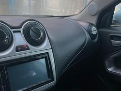 Nero Usata 2012 Alfa Romeo MiTo Due volumi | 5200 € (Cara)