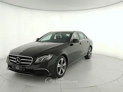 Nero Usata 2021 Mercedes E200 Business Tre volumi | 35.900 € (Buon prezzo)