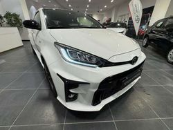 Bianco Usata 2022 Toyota Yaris Due volumi | 40.000 € (Buon prezzo)