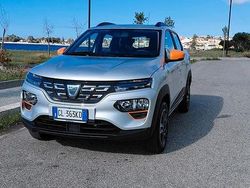 Grigio Usata 2022 Dacia Spring Due volumi | 9500 € (Buon prezzo)