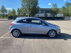 Argento Usata 2007 Opel Corsa Sport Tre volumi | 3000 € (Buon prezzo)