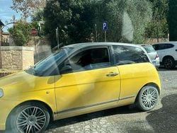 Usata 2007 Lancia Ypsilon Due volumi | 2800 € (Buon prezzo)