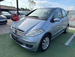 Blu/azzurro Usata 2008 Mercedes A180 Elegance Monovolume | 3200 € (Cara)