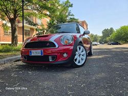 Rosso Usata 2011 Mini Cooper S Due volumi | 8000 € (Ottimo prezzo)