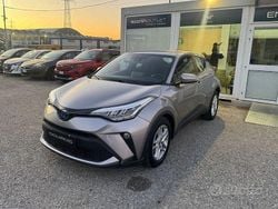 Grigio Usata 2021 Toyota C-HR Business Edition SUV | 18.900 € (Buon prezzo)