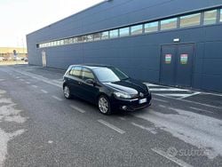 Nero Usata 2010 VW Golf VI Tre volumi | 5500 € (Buon prezzo)