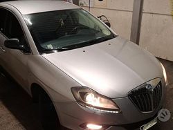 Grigio Usata 2010 Lancia Delta Due volumi | 3250 € (Cara)