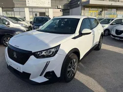 Bianco Usata 2021 Peugeot 2008 Active SUV | 15.800 € (Buon prezzo)