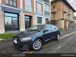 Nero Usata 2024 Audi A1 Business Tre volumi | 21.900 € (Ottimo prezzo)