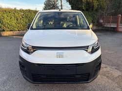 Bianco pastello Usata 2023 Fiat Doblò Monovolume | 19.950 € (Buon prezzo)