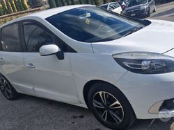 Bianco Usata 2014 Renault Scénic III XMOD Monovolume | 4800 € (Buon prezzo)