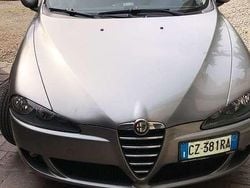 Grigio Usata 2006 Alfa Romeo 147 Exclusive Due volumi | 2000 € (Ottimo prezzo)