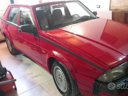 Usata 1989 Alfa Romeo 75 Tre volumi | 27.000 €