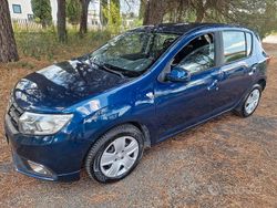 Blu Usata 2017 Dacia Sandero Lauréate Due volumi | 3800 € (Super prezzo)