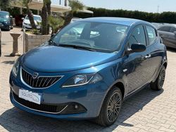 Blu Usata 2023 Lancia Ypsilon Gold Due volumi | 12.900 € (Buon prezzo)