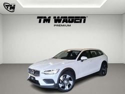 Argento Usata 2020 Volvo V60 CC Business Edition Station wagon | 26.900 € (Super prezzo)