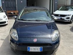 Blu Usata 2014 Fiat Punto Young Due volumi | 4590 € (Buon prezzo)