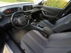 Bianco Usata 2020 Peugeot 2008 Active SUV | 12.500 € (Buon prezzo)