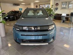 Blu lago Nuova 2025 Fiat Grande Panda La Prima Due volumi | 21.700 € (Buon prezzo)