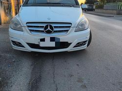 Usata 2009 Mercedes B200 Monovolume | 2000 € (Ottimo prezzo)