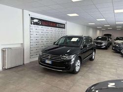Nero Usata 2023 VW Tiguan Elegance SUV | 29.300 € (Buon prezzo)