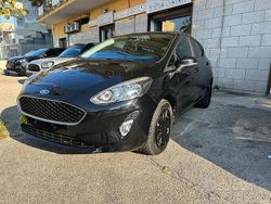Nero Usata 2019 Ford Fiesta Titanium Tre volumi | 9499 € (Ottimo prezzo)