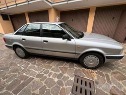 Grigio Usata 1992 Audi 80 Tre volumi | 9000 €