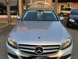 Usata 2017 Mercedes C350e Premium Station wagon | 23.500 €
