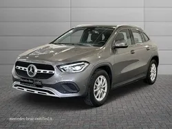 Grigio montagna Usata 2022 Mercedes GLA180 Business SUV | 32.500 € (Buon prezzo)